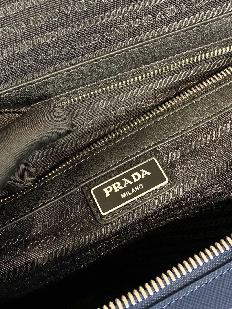 Pra*a travel bags